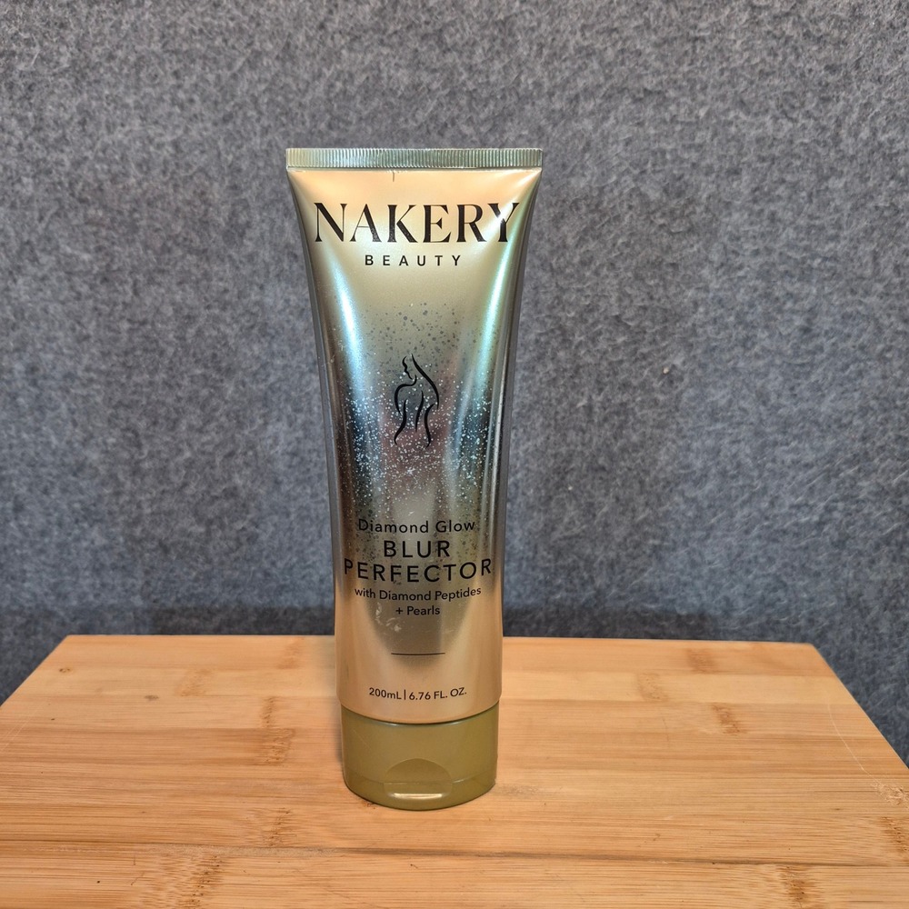 New Nakery Blur Perfector Diamond Glow Sealed 6.75 oz skincare shimmer
